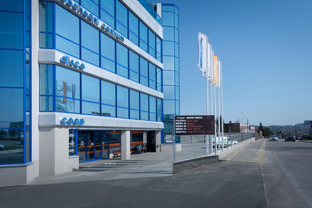 Oc Panorama Hotel Velke Mezirici Exterior photo